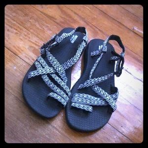 Mossimo Supply Co Sandals